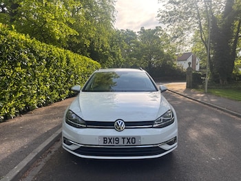 Used Volkswagen Golf 2019 for sale - 78468057: Photo