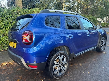 Used Dacia Duster 2022 for sale - 79326054: Photo