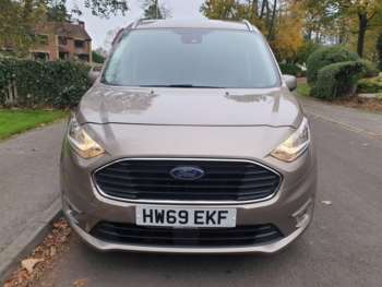 Used Ford Grand Tourneo Connect 2019 for sale - 74637142: Photo