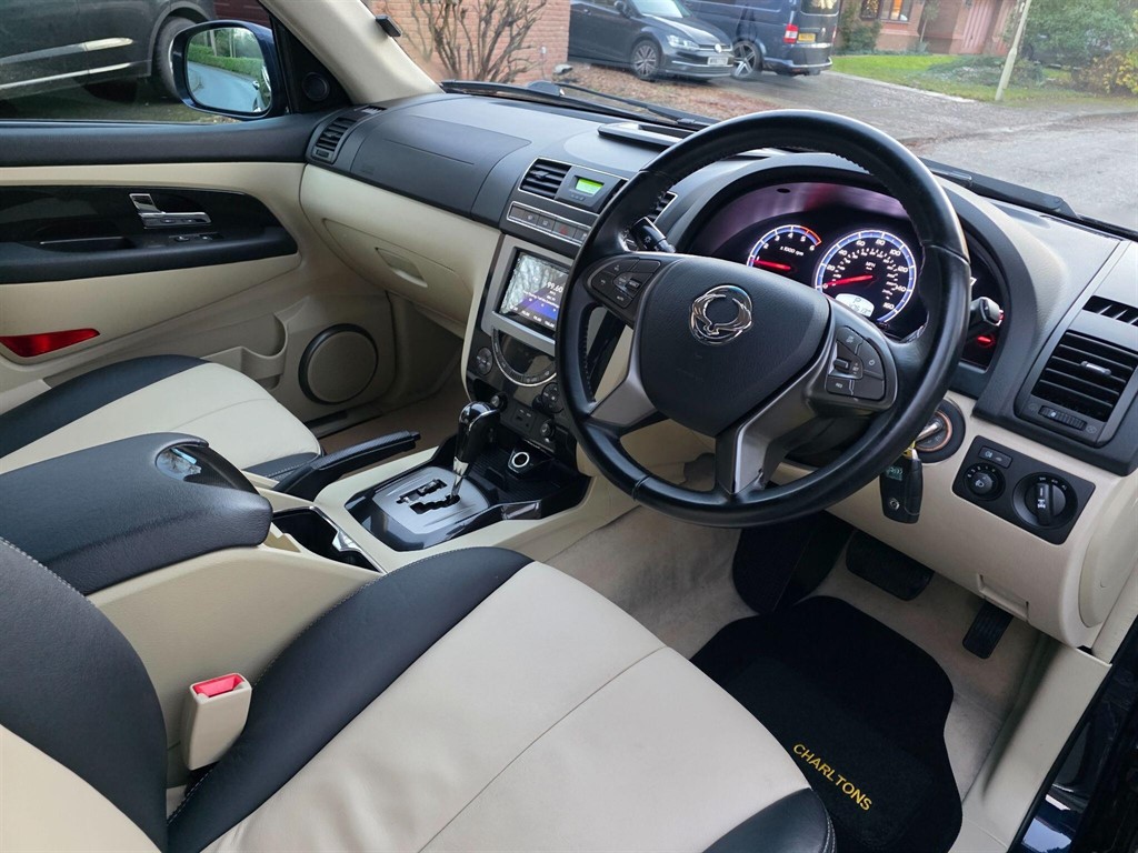 Used Ssangyong Rexton 2017 for sale - 76928326: Photo 14