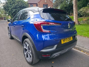 Used Renault Captur 2021 for sale - 79882850: Photo