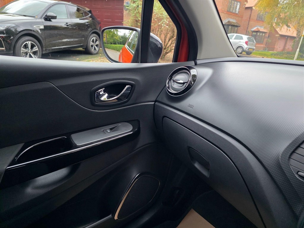 Used Renault Captur 2015 for sale - 76361997: Photo 19