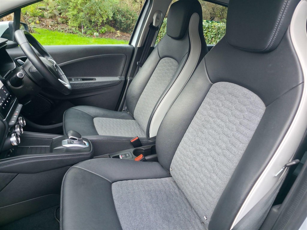Used Renault Zoe 2022 for sale - 77545489: Photo 32