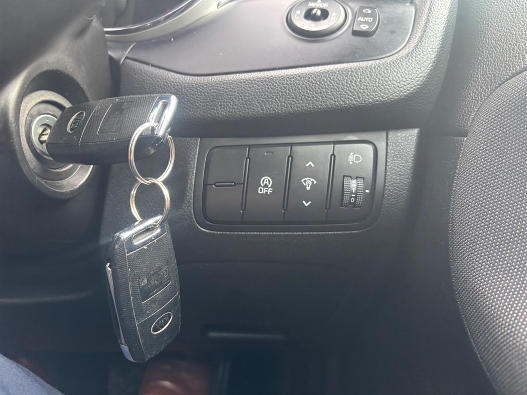 Used Kia Ceed 2018 for sale - 77653363: Photo 18