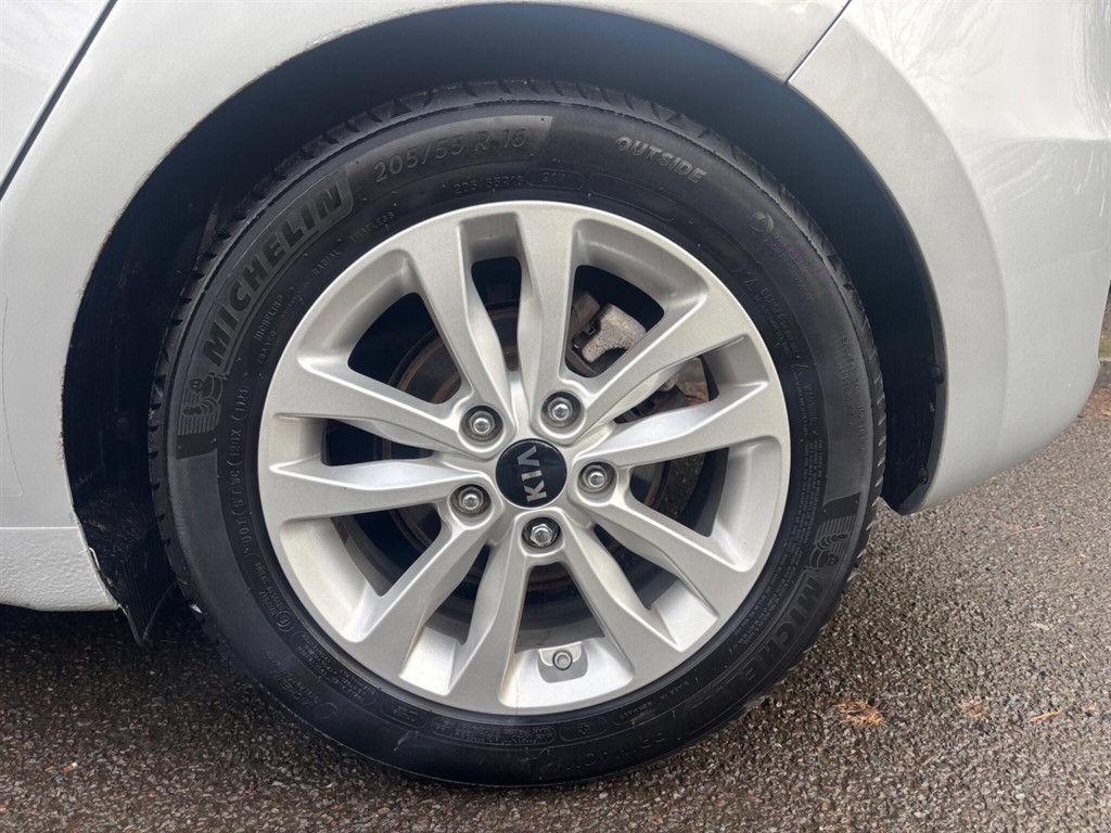 Used Kia Ceed 2018 for sale - 77653363: Photo 23