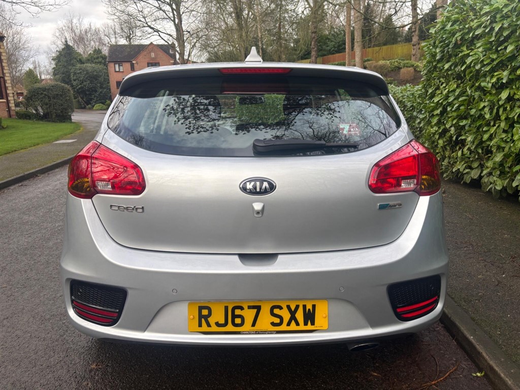 Used Kia Ceed 2018 for sale - 77653363: Photo 6
