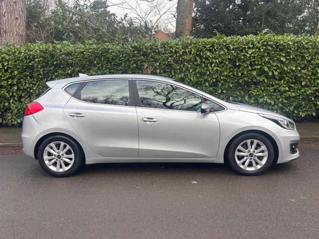 Used Kia Ceed 2018 for sale - 77653363: Photo 7