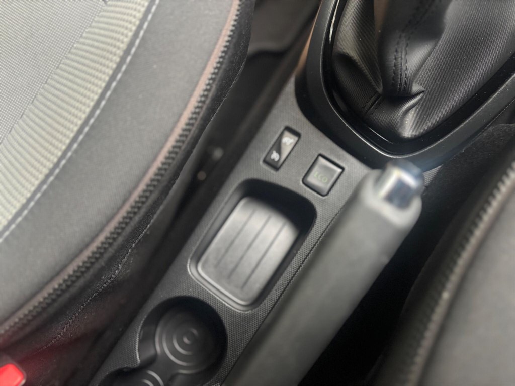 Used Renault Captur 2013 for sale - 76265770: Photo 19