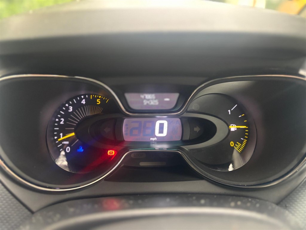 Used Renault Captur 2013 for sale - 76265770: Photo 30