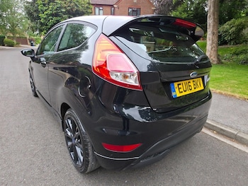 Used Ford Fiesta 2016 for sale - 79088629: Photo