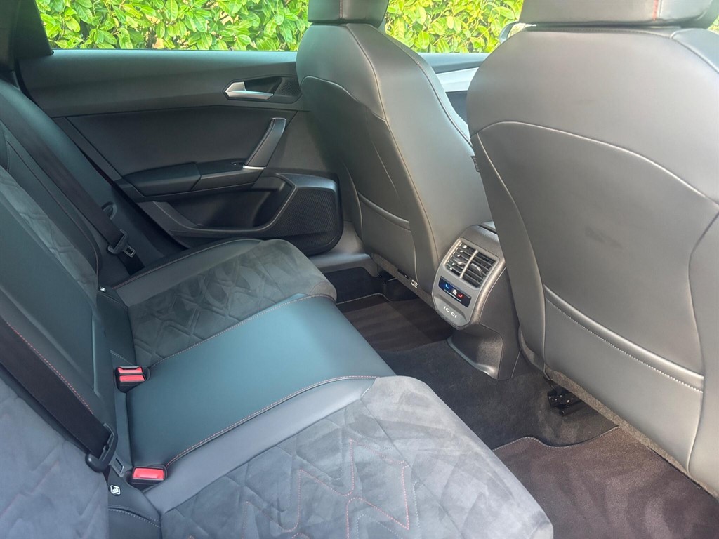 Used SEAT Leon 2022 for sale - 76875333: Photo 17