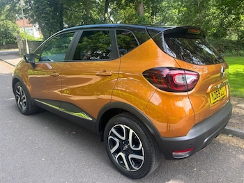 Used Renault Captur 2020 for sale - 78824632: Photo