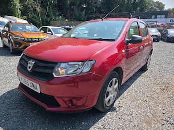 Used Dacia Sandero 2015 for sale - 79311844: Photo