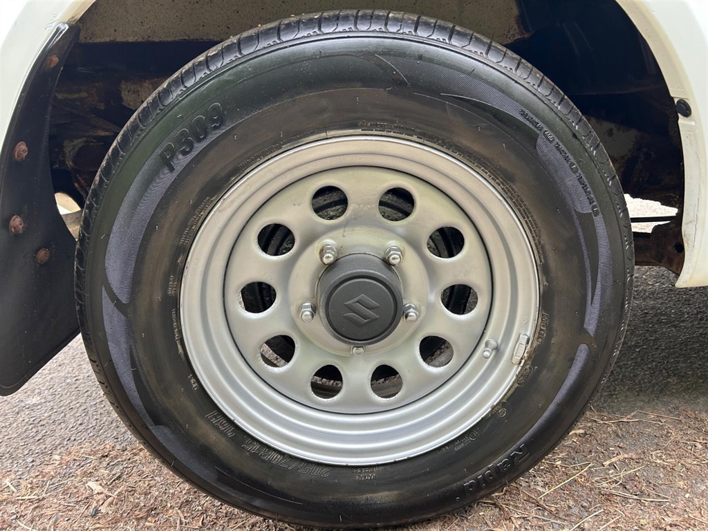 Used Suzuki Jimny 2011 for sale - 78148885: Photo 12