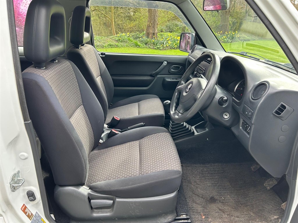 Used Suzuki Jimny 2011 for sale - 78148885: Photo 9