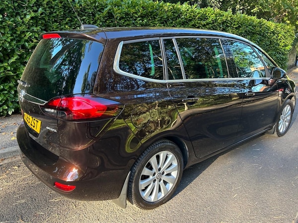 Used Vauxhall Zafira 2016 for sale - 76244664: Photo 2