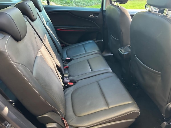 Used Vauxhall Zafira 2016 for sale - 76244664: Photo 8