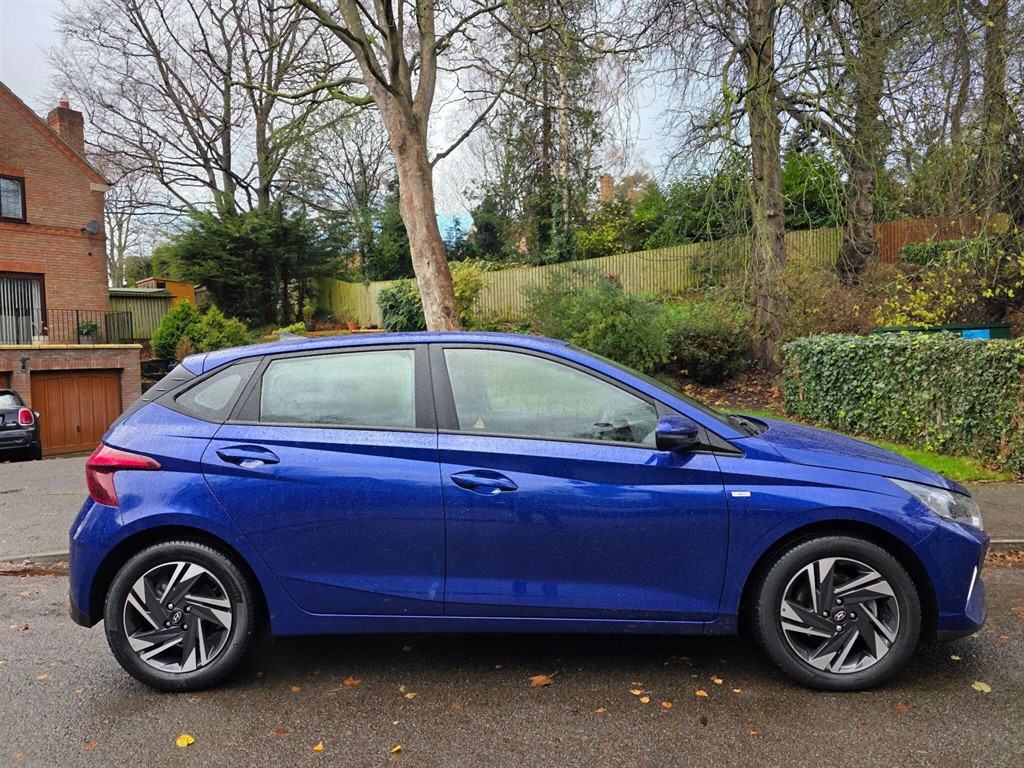 Used Hyundai i20 2022 for sale - 76738549: Photo 8