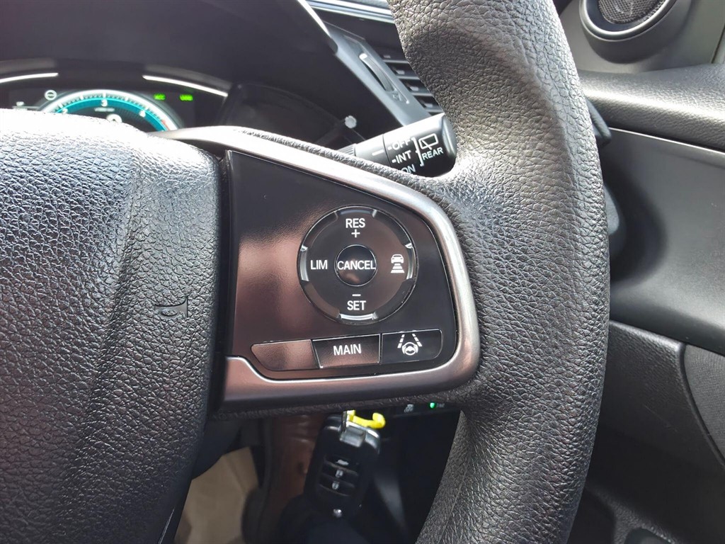 Used Honda Civic 2018 for sale - 76960404: Photo 17