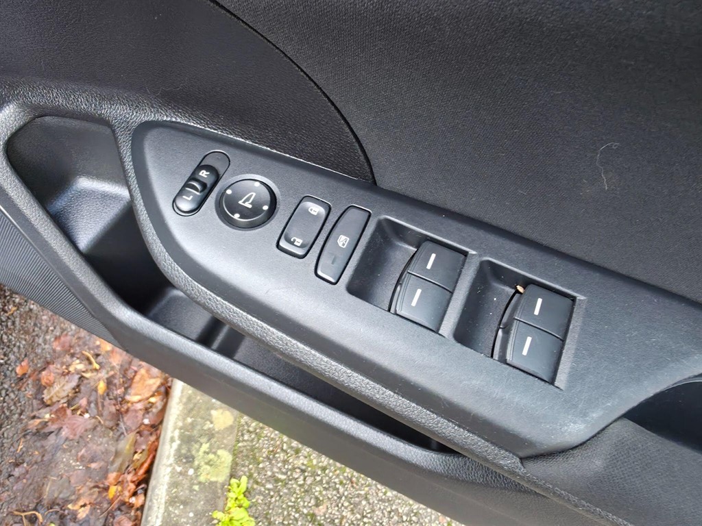 Used Honda Civic 2018 for sale - 76960404: Photo 19