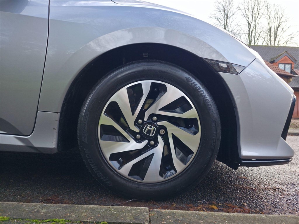 Used Honda Civic 2018 for sale - 76960404: Photo 23