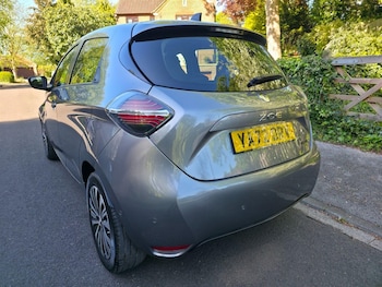 Used Renault Zoe 2022 for sale - 78431800: Photo
