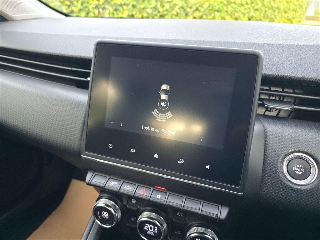 Used Renault Clio 2023 for sale - 77971961: Photo 25