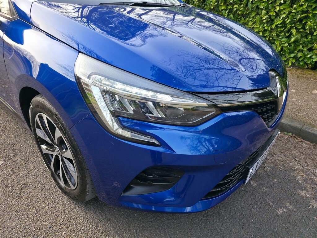 Used Renault Clio 2023 for sale - 77971961: Photo 32