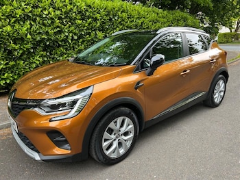Used Renault Captur 2021 for sale - 78555792: Photo