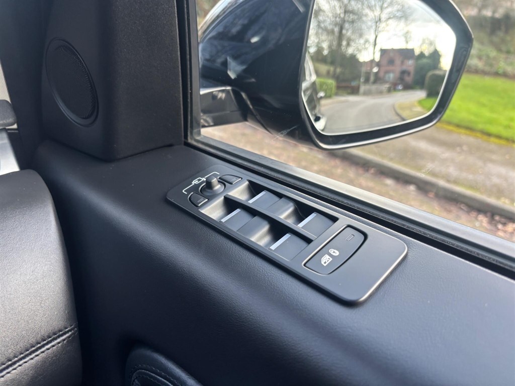 Used Land Rover Discovery Sport 2019 for sale - 77674178: Photo 19