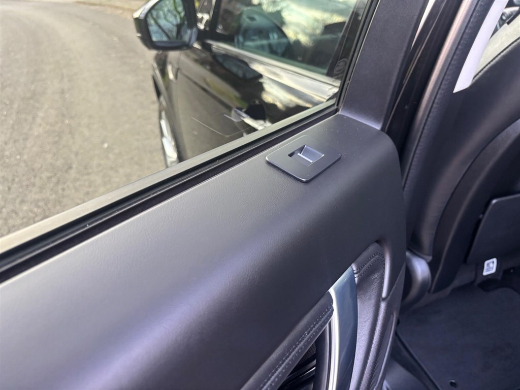 Used Land Rover Discovery Sport 2019 for sale - 77674178: Photo 40