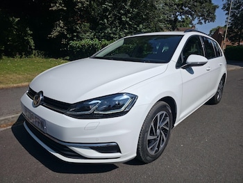 Used Volkswagen Golf 2020 for sale - 79196040: Photo