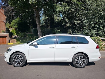 Used Volkswagen Golf 2020 for sale - 79196040: Photo