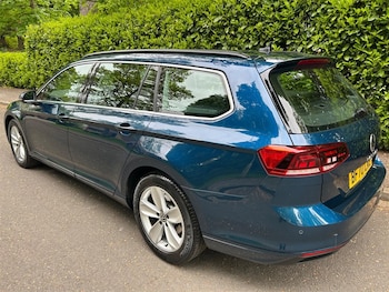 Used Volkswagen Passat 2020 for sale - 78486492: Photo