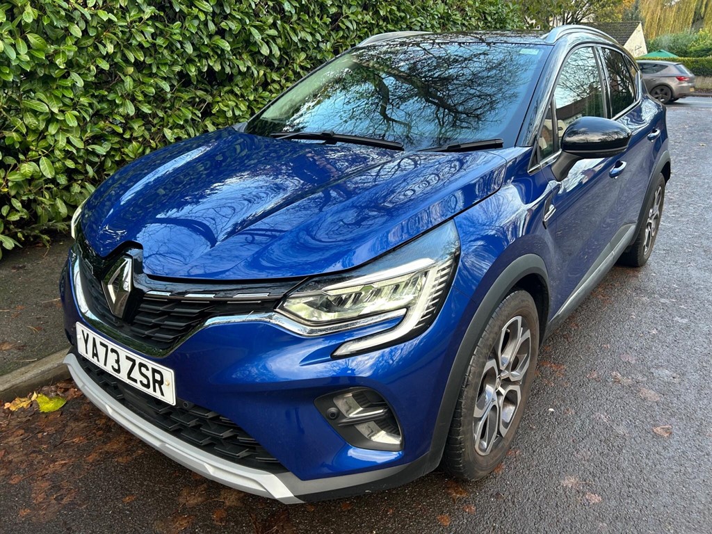 Used Renault Captur 2023 for sale - 76835087: Photo 2