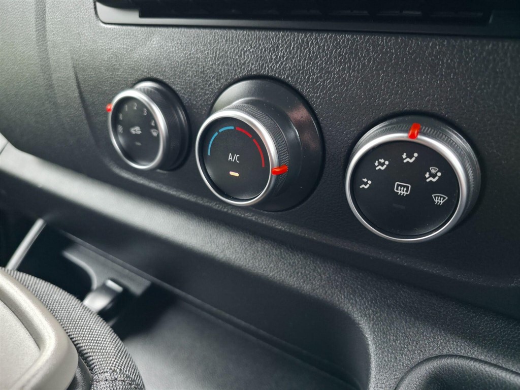 Used Renault Master 2023 for sale - 77877921: Photo 11