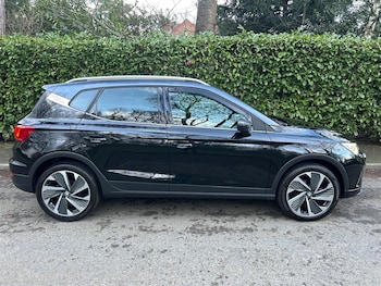 Used SEAT Arona 2024 for sale - 77588869: Photo