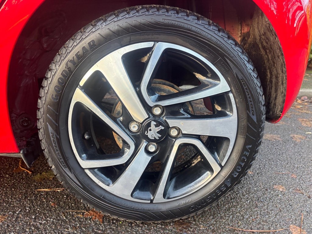 Used Peugeot 108 2020 for sale - 76780492: Photo 13