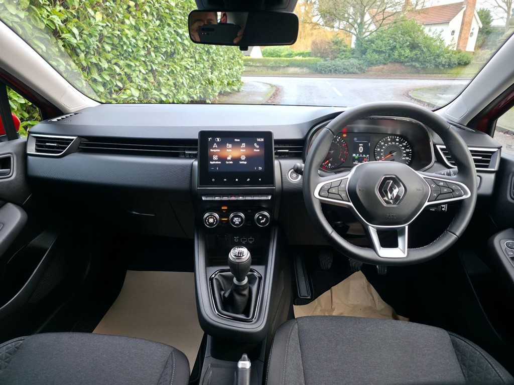 Used Renault Clio 2021 for sale - 77186560: Photo 14