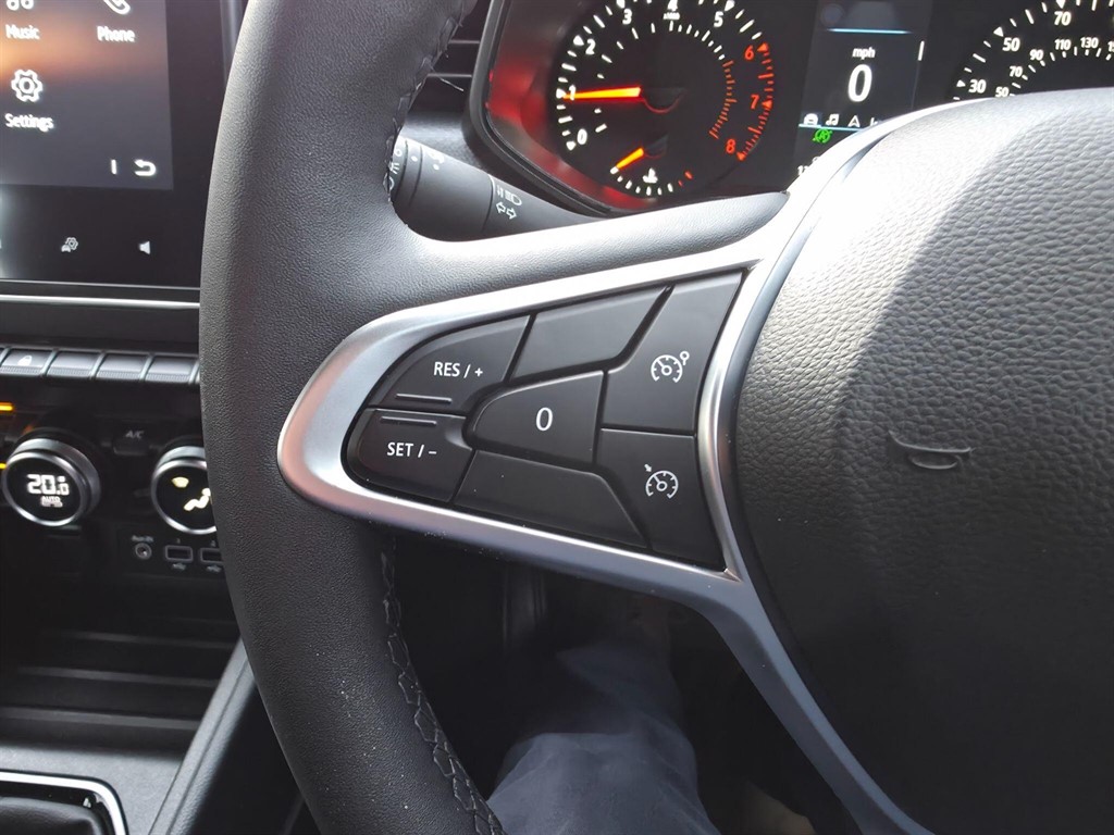 Used Renault Clio 2021 for sale - 77186560: Photo 20