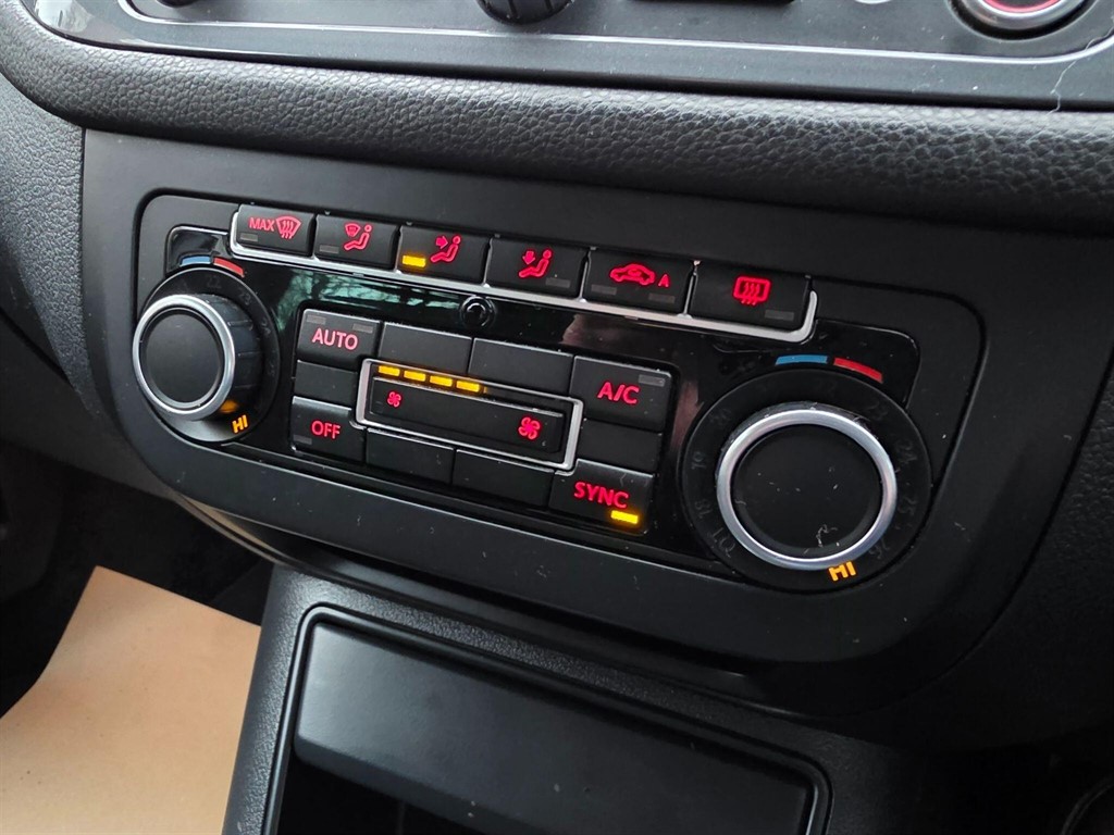 Used Volkswagen Tiguan 2015 for sale - 76722479: Photo 19