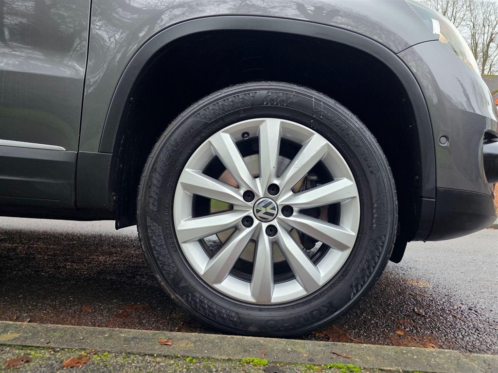 Used Volkswagen Tiguan 2015 for sale - 76722479: Photo 23