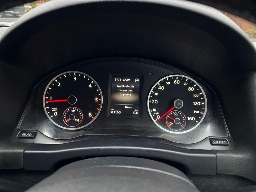 Used Volkswagen Tiguan 2015 for sale - 76722479: Photo 28