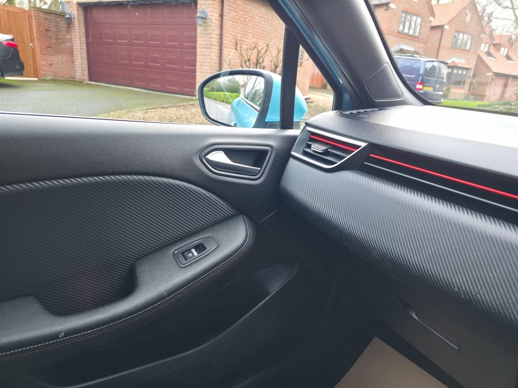 Used Renault Clio 2021 for sale - 76960366: Photo 13