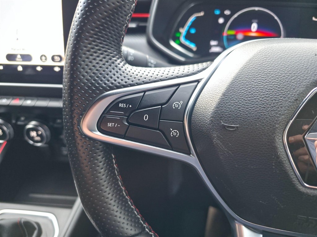 Used Renault Clio 2021 for sale - 76960366: Photo 20