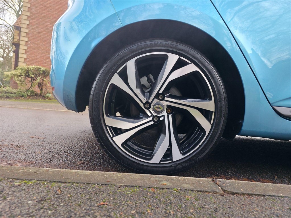 Used Renault Clio 2021 for sale - 76960366: Photo 24