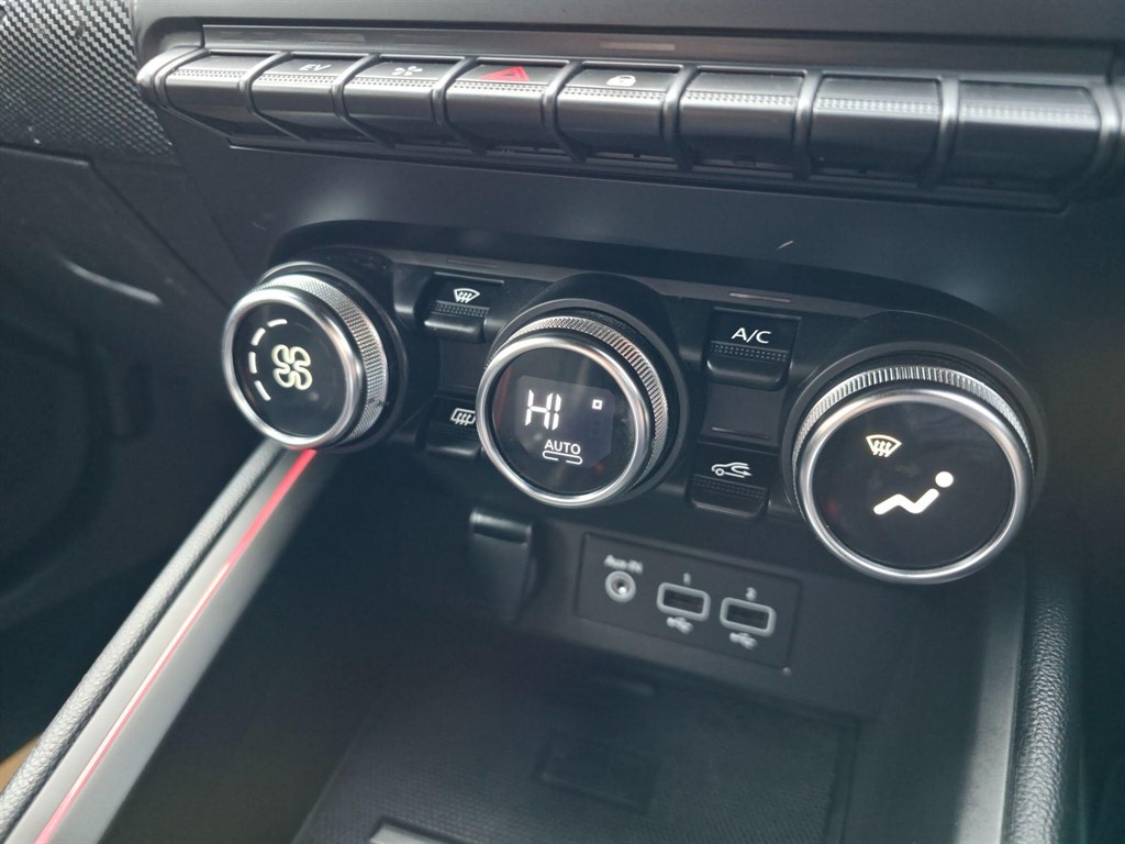 Used Renault Clio 2021 for sale - 76960366: Photo 35