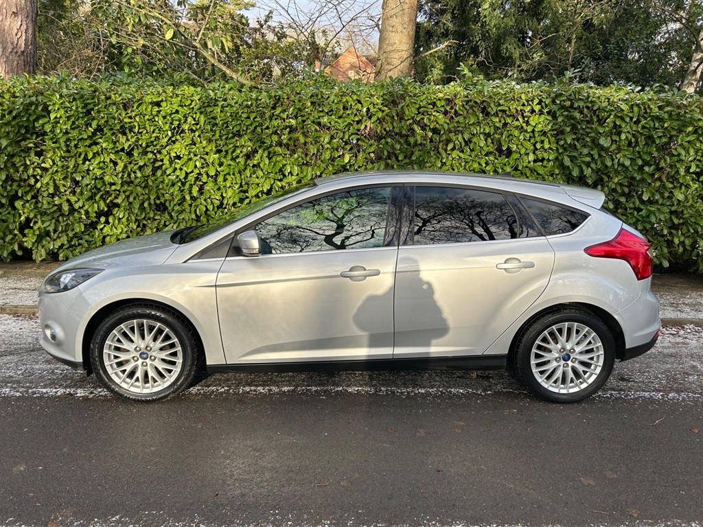 Used Ford Focus 2013 for sale - 77106222: Photo 11