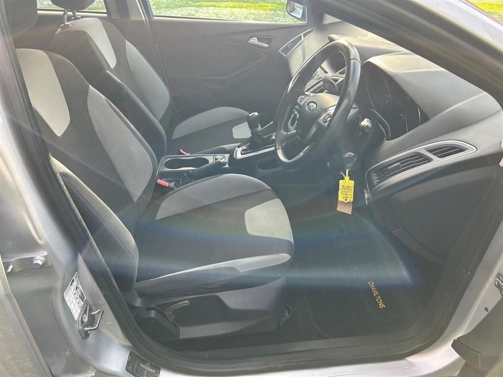 Used Ford Focus 2013 for sale - 77106222: Photo 18