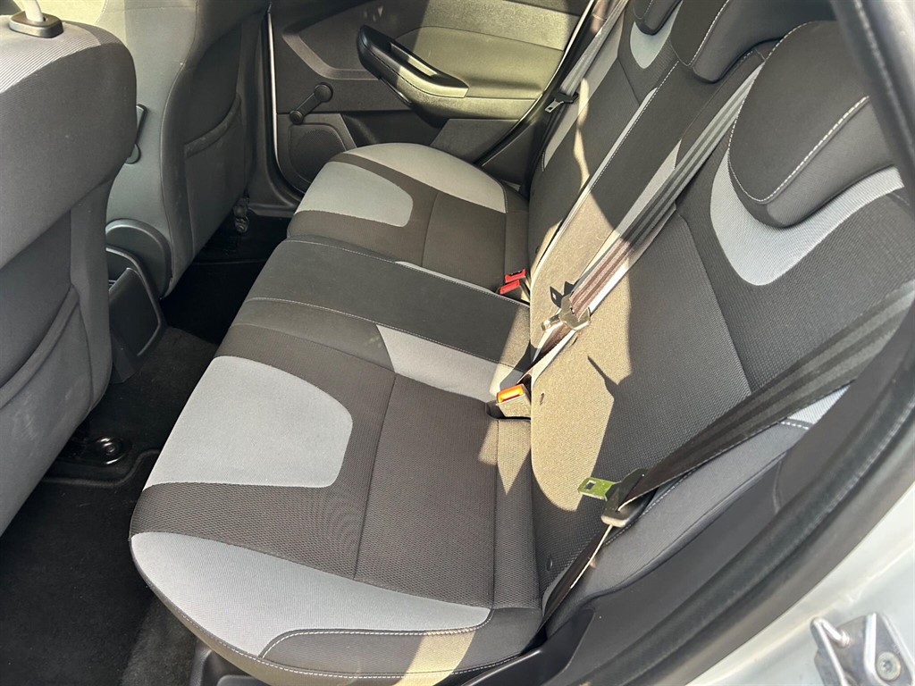 Used Ford Focus 2013 for sale - 77106222: Photo 21